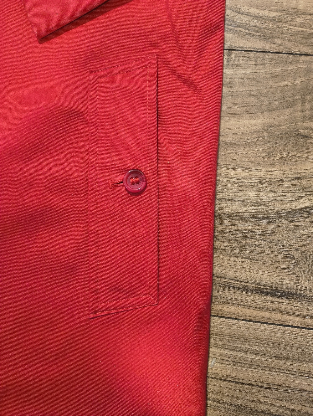 Burberry Red Trench Coat with Navy Plaid Lining - Picture 8 of 9